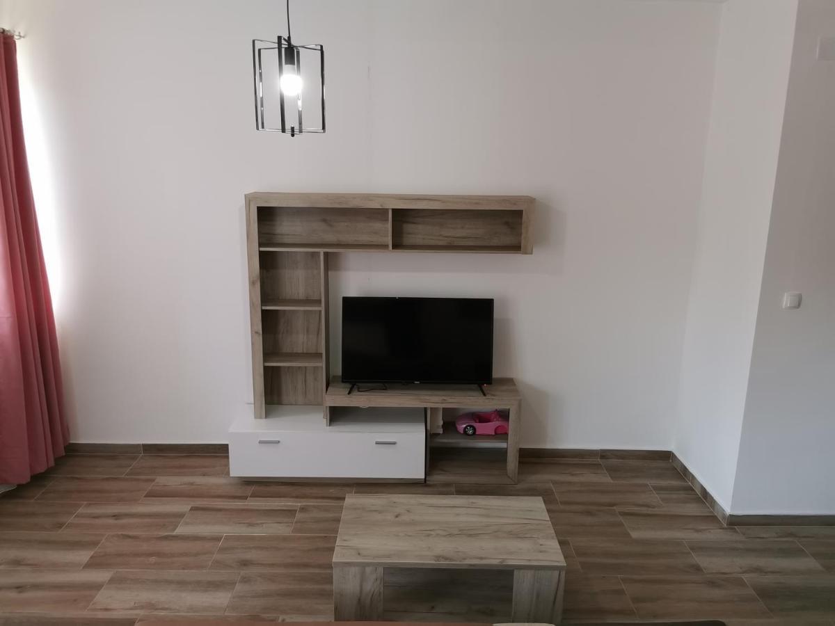 Crown Apartments Skopje Luaran gambar