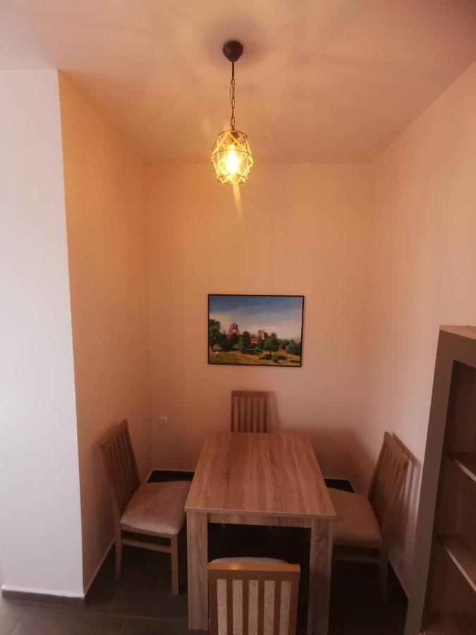 Crown Apartments Skopje Luaran gambar