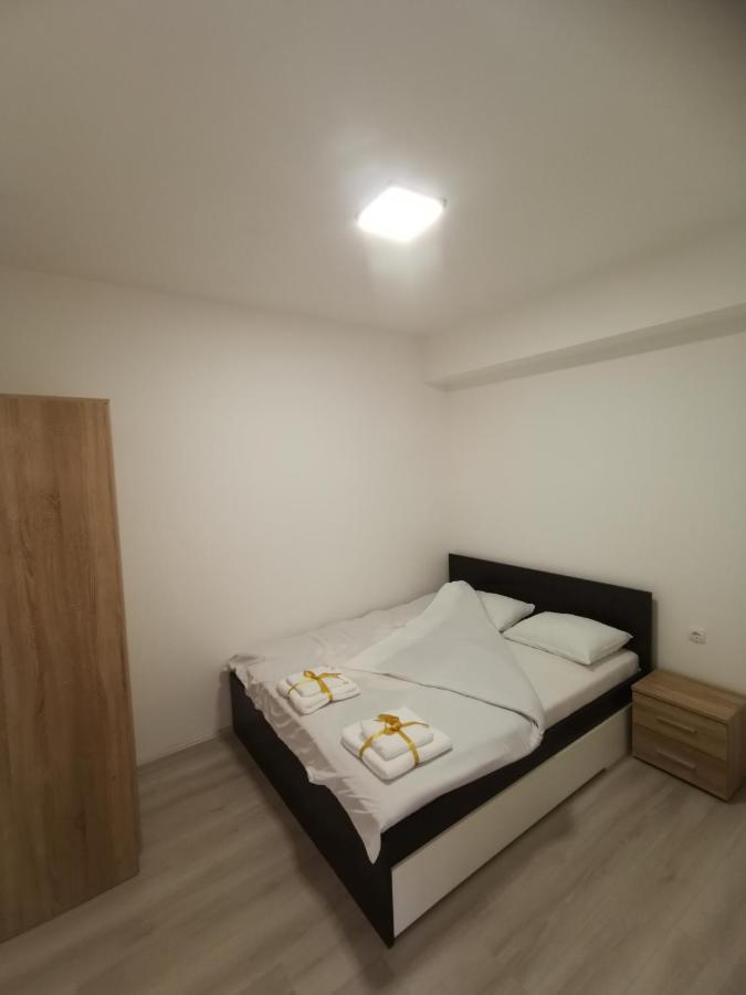 Crown Apartments Skopje Luaran gambar