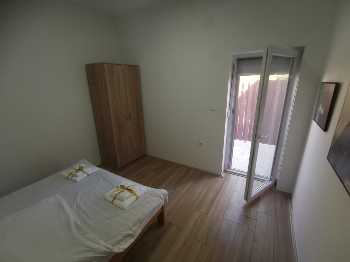 Crown Apartments Skopje Luaran gambar
