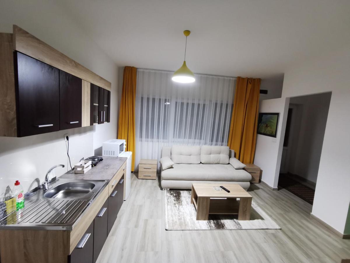 Crown Apartments Skopje Luaran gambar